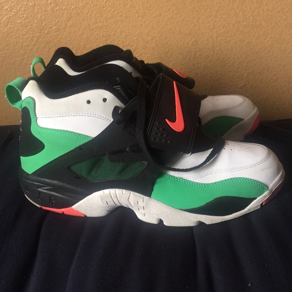 deion sanders cross trainers